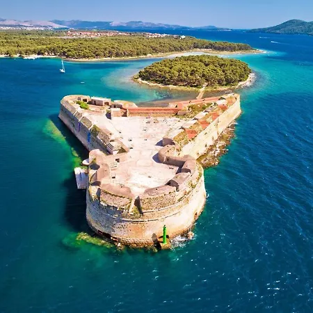 Ojra New Apartment With Seaview Sibenik Exterior photo